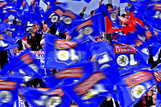 Cadeau supporter OL : quoi offrir à un fan de l’Olympique Lyonnais